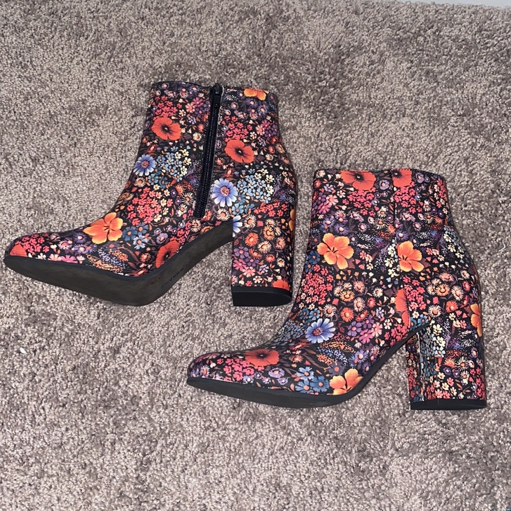 Lucky Brand Floral Boots
